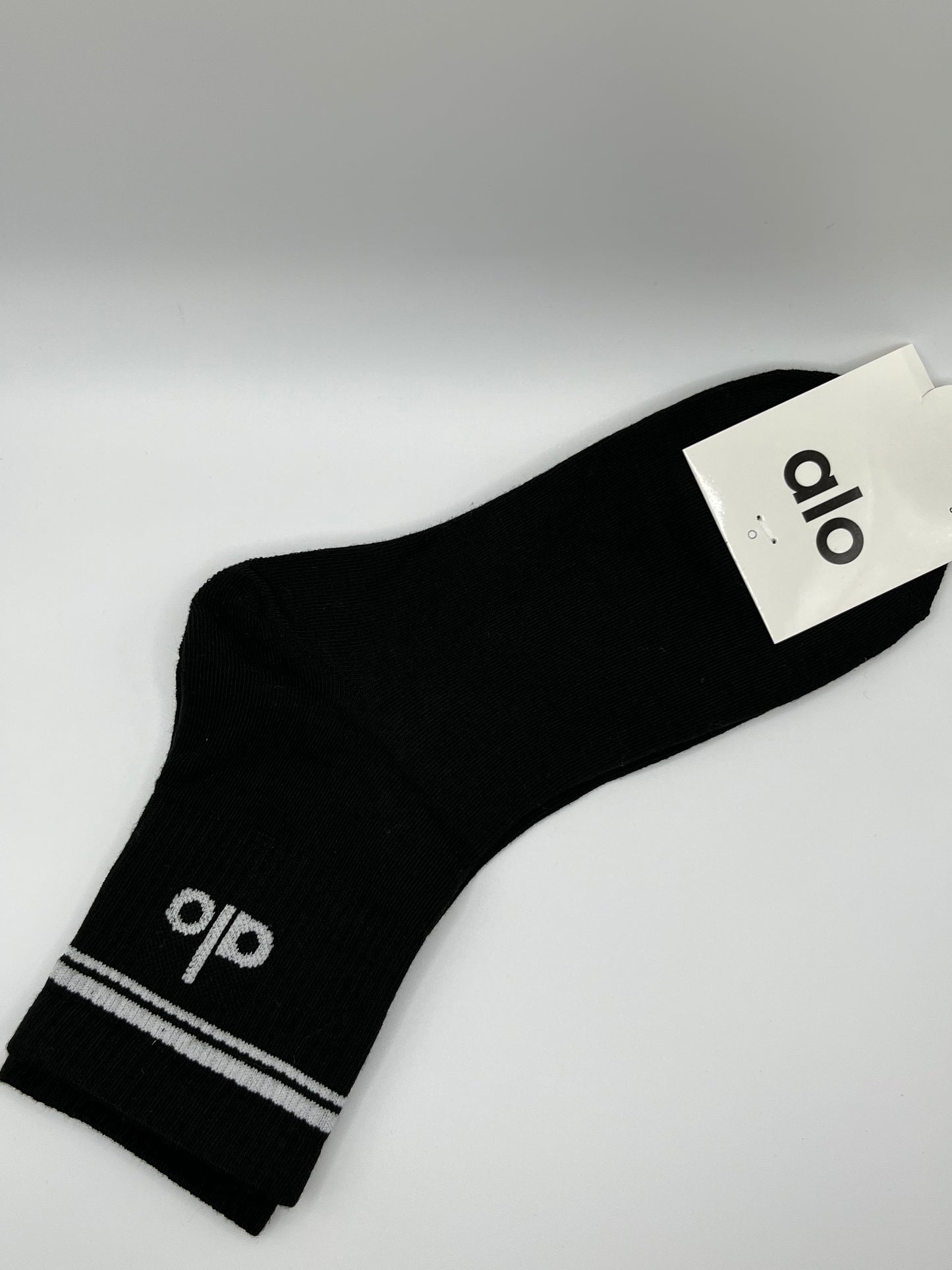 Alo. Half Crew Socks