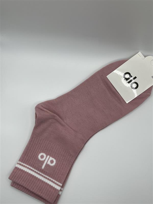 Alo. Half Crew Socks